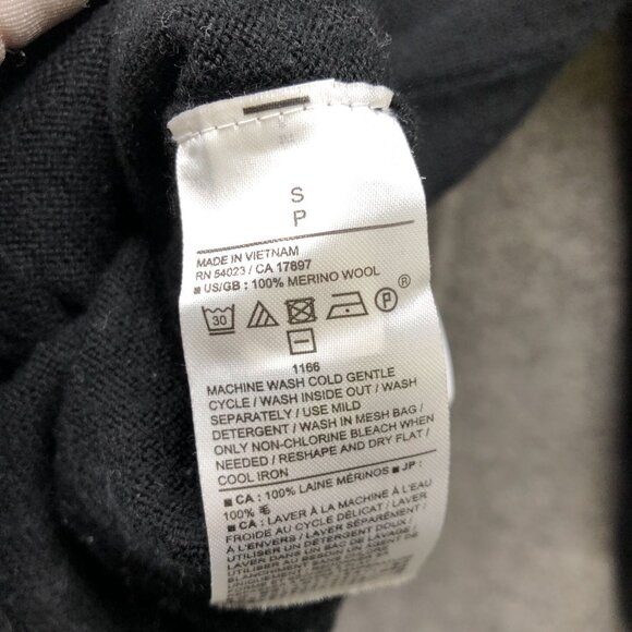 Banana Republic 100% Merino Wool Sweater Mens S Black Crewneck Pullover - Picture 6 of 8